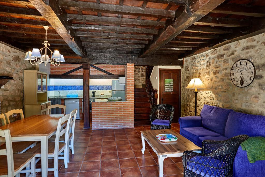 Casas Rurales La Tahona De Besnes Casa de hóspedes Alles Exterior foto