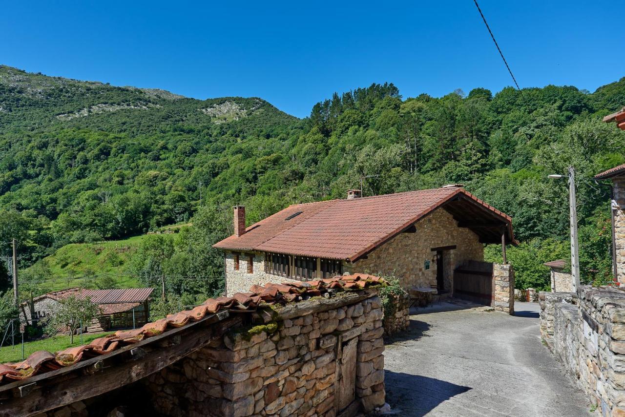 Casas Rurales La Tahona De Besnes Casa de hóspedes Alles Exterior foto